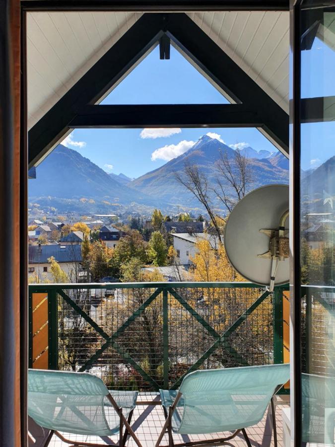 Au Pre Du Moulin - Centre Ville Briançon Eksteriør bilde