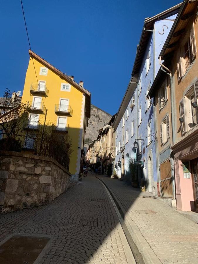 Au Pre Du Moulin - Centre Ville Briançon Eksteriør bilde